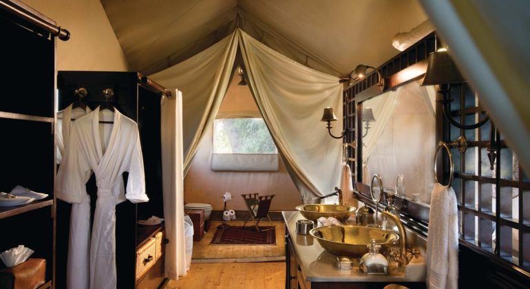 Duba Explorers Camp Bathroom