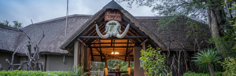 Kambaku Safari Lodge Entrance