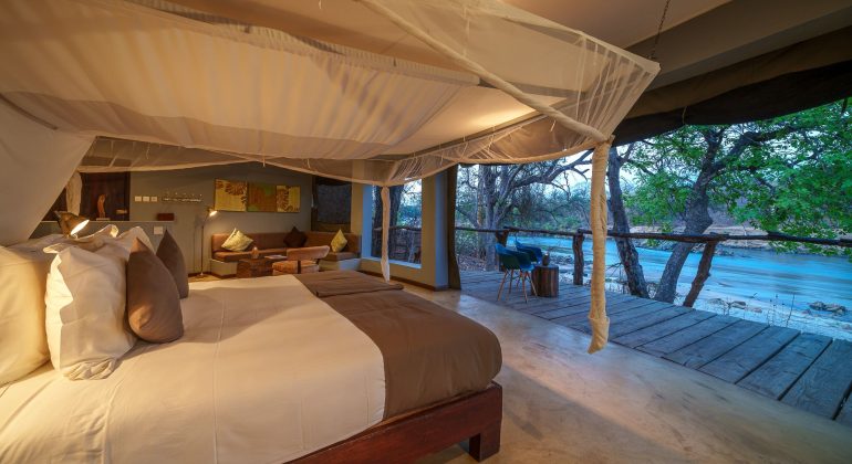 Mkulumadzi Lodge Bedroom