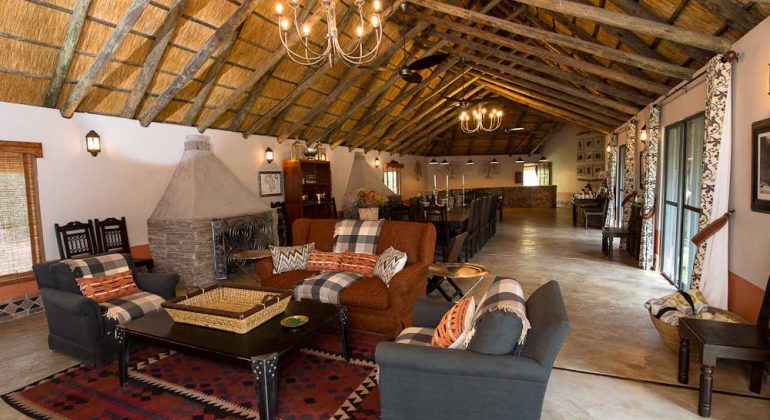 Camelthorn Lodge Lounge