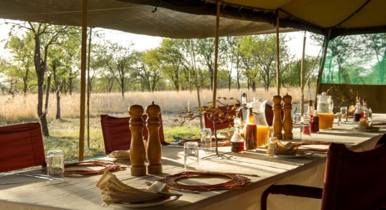 Serengeti Wilderness Camp Dining