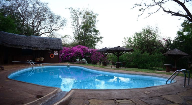 Kilaguni Serena Safari Lodge Pool