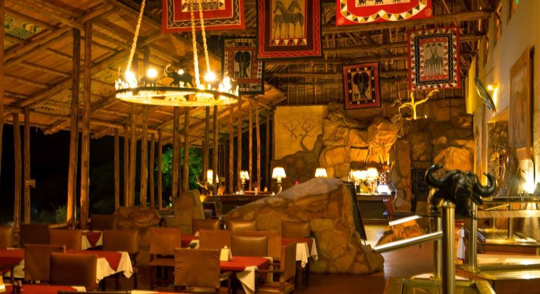 Kilaguni Serena Safari Lodge Restaurant