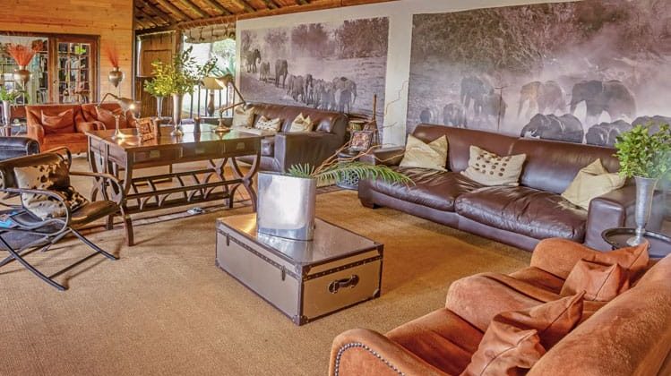 Chisomo Safari Lodge Lounge