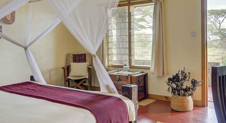 Ndutu Safari Lodge Bedroom